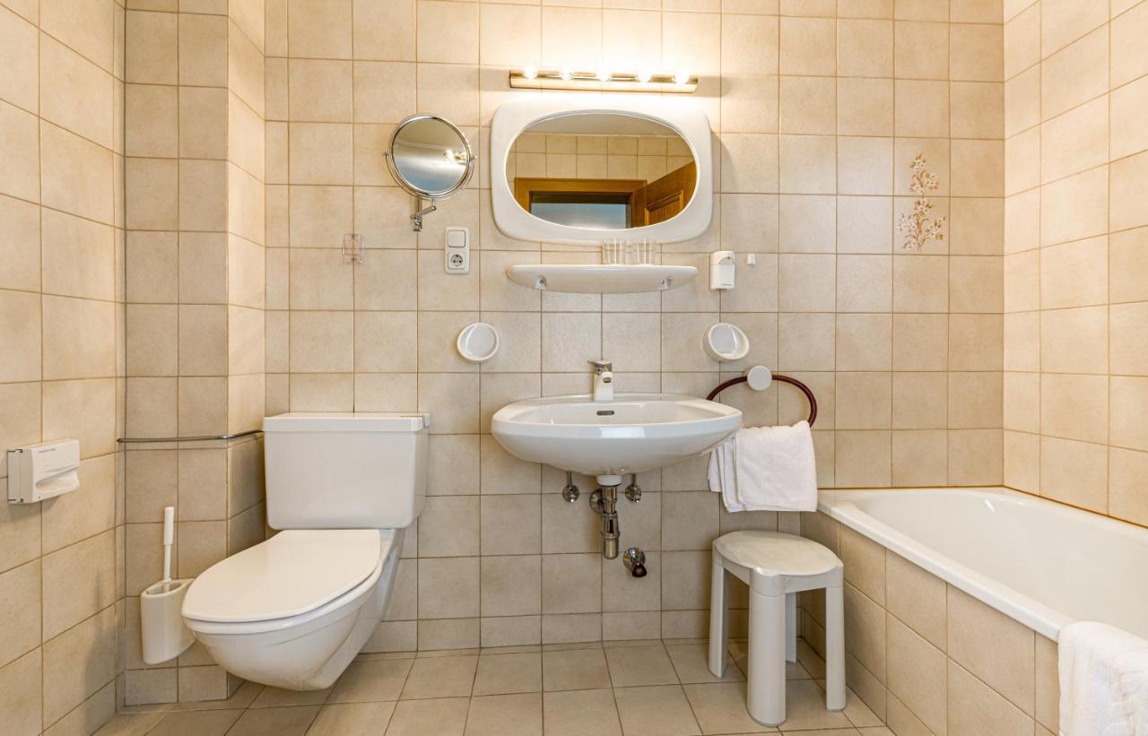 הרוואלד Wellness & Sporthotel Alpenhof מראה חיצוני תמונה