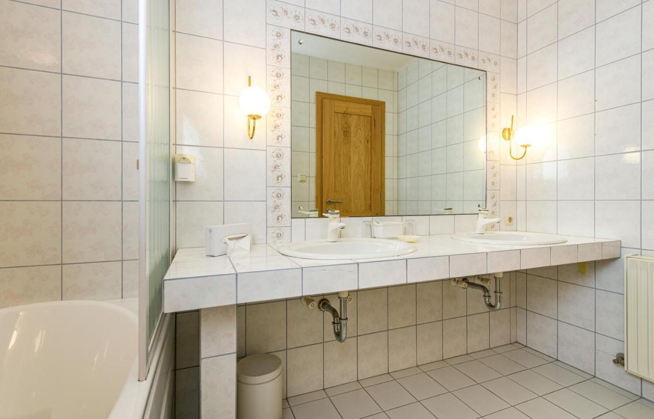 הרוואלד Wellness & Sporthotel Alpenhof מראה חיצוני תמונה