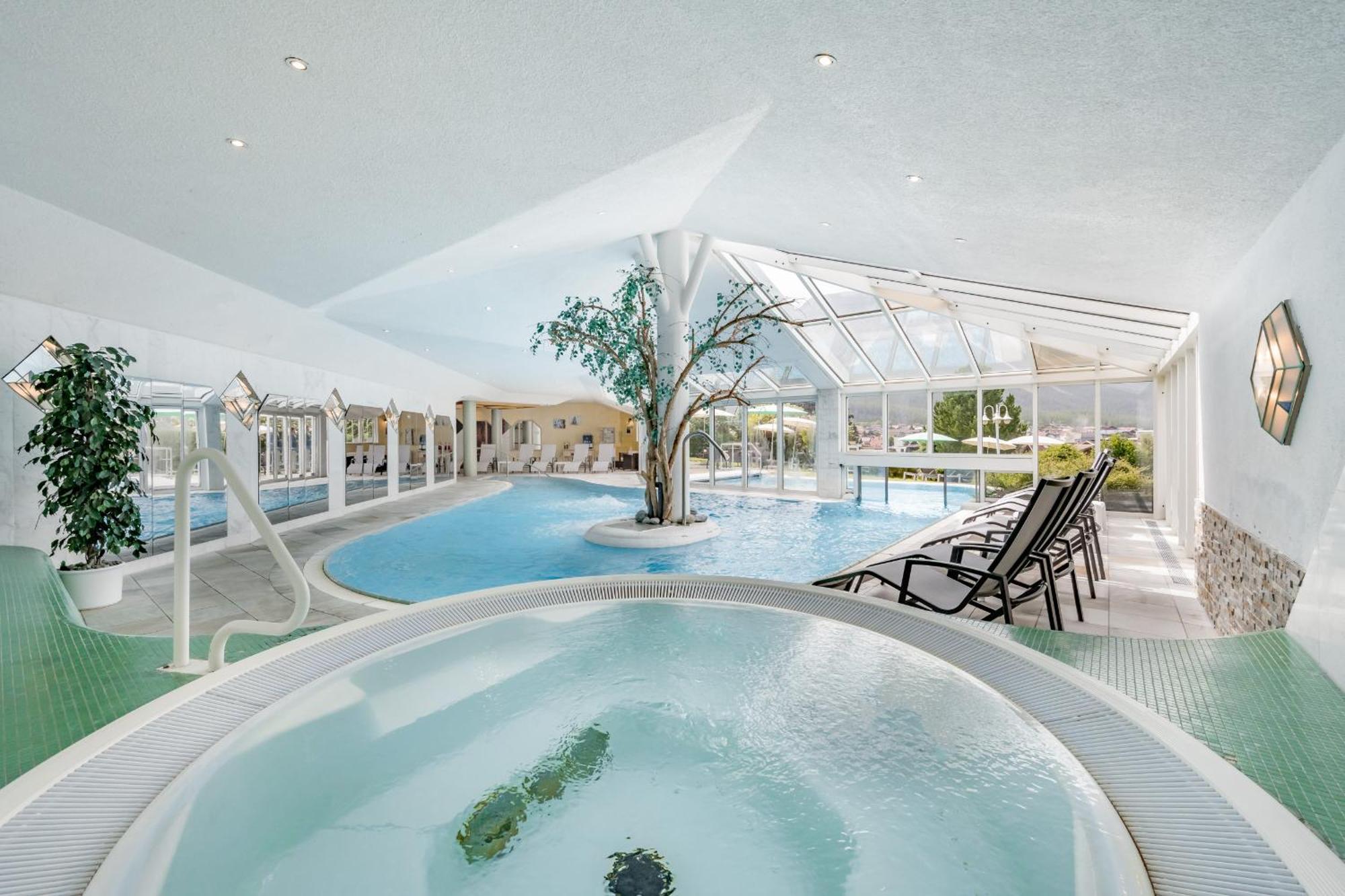 הרוואלד Wellness & Sporthotel Alpenhof מראה חיצוני תמונה