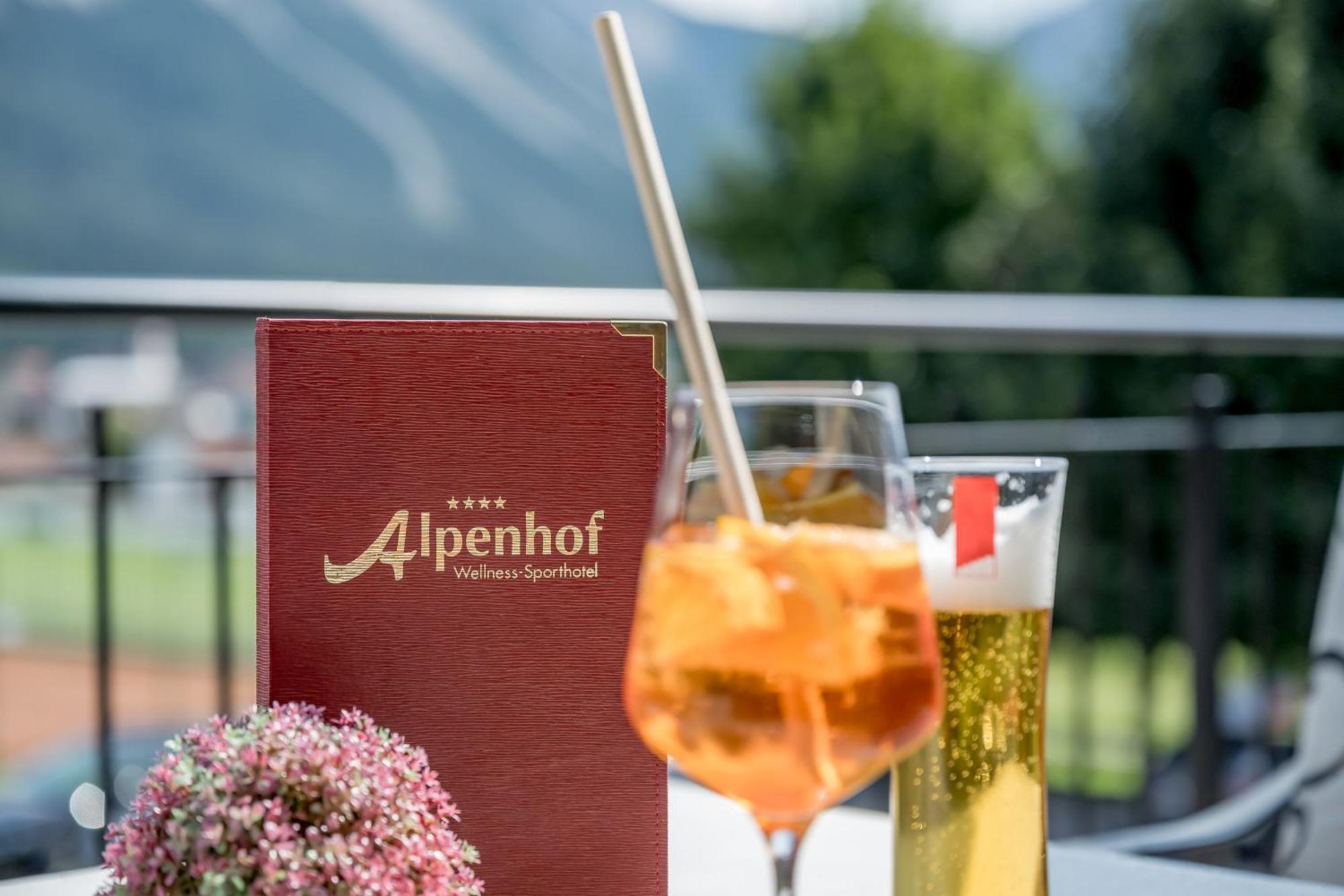 הרוואלד Wellness & Sporthotel Alpenhof מראה חיצוני תמונה