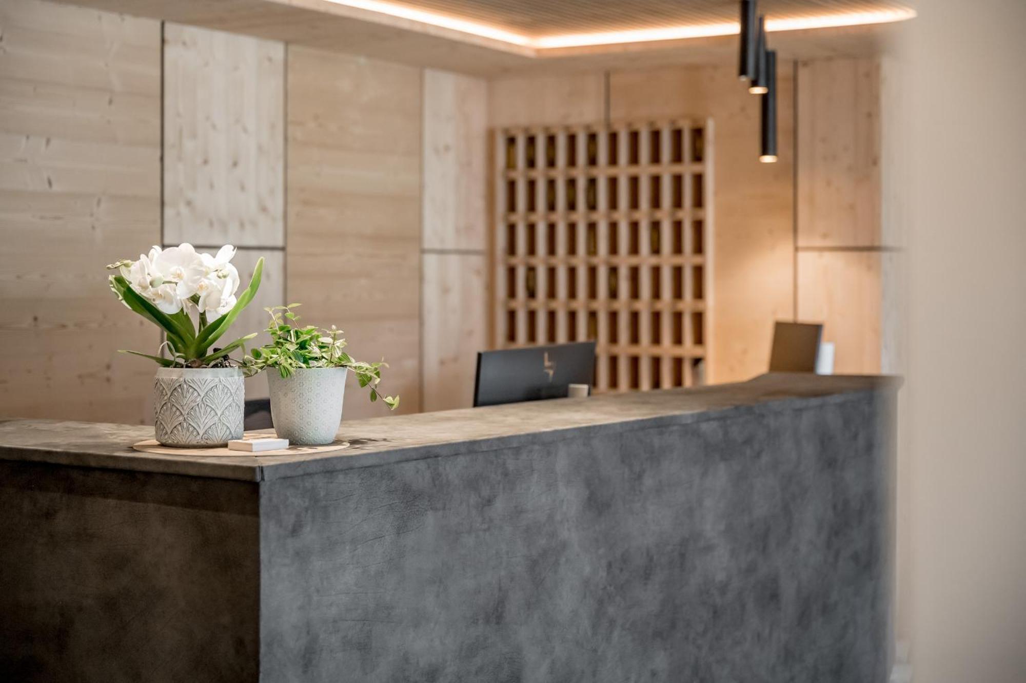 הרוואלד Wellness & Sporthotel Alpenhof מראה חיצוני תמונה