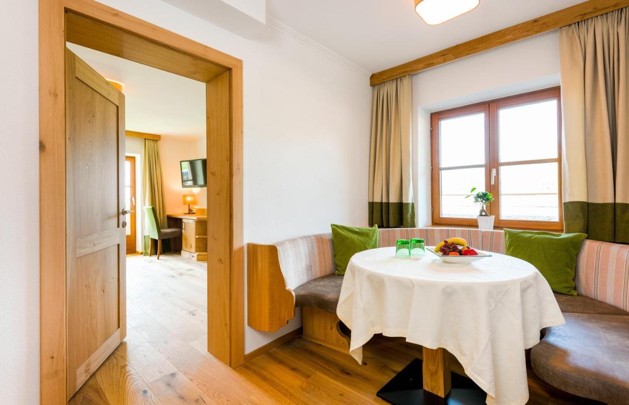 הרוואלד Wellness & Sporthotel Alpenhof מראה חיצוני תמונה