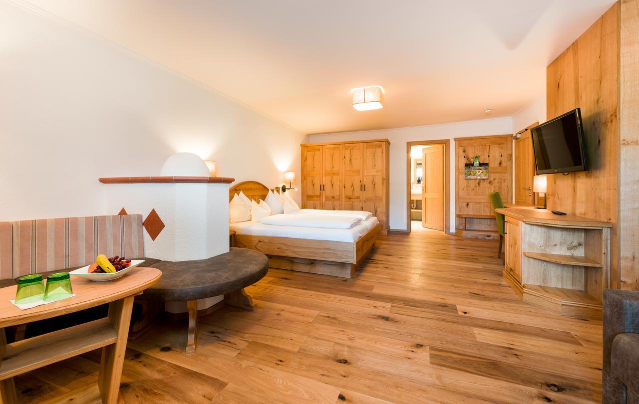 הרוואלד Wellness & Sporthotel Alpenhof מראה חיצוני תמונה